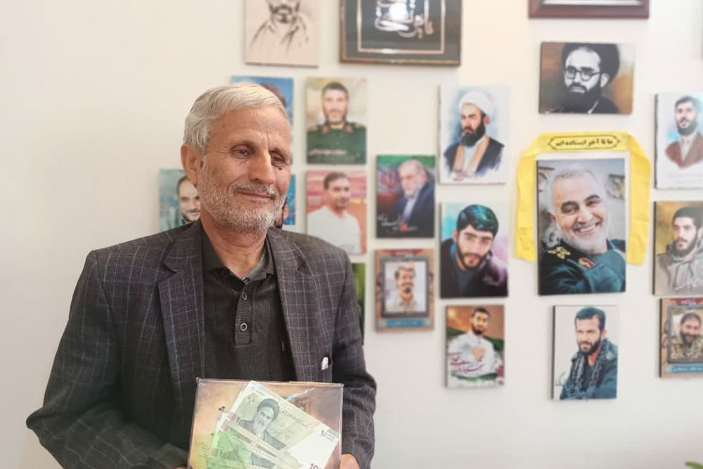اولیایی.jpg